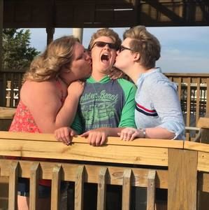 Meet your Posher, Wendy